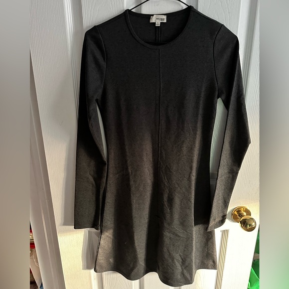 Wilfred Dresses & Skirts - Wilfred free long sleeve dress 👗